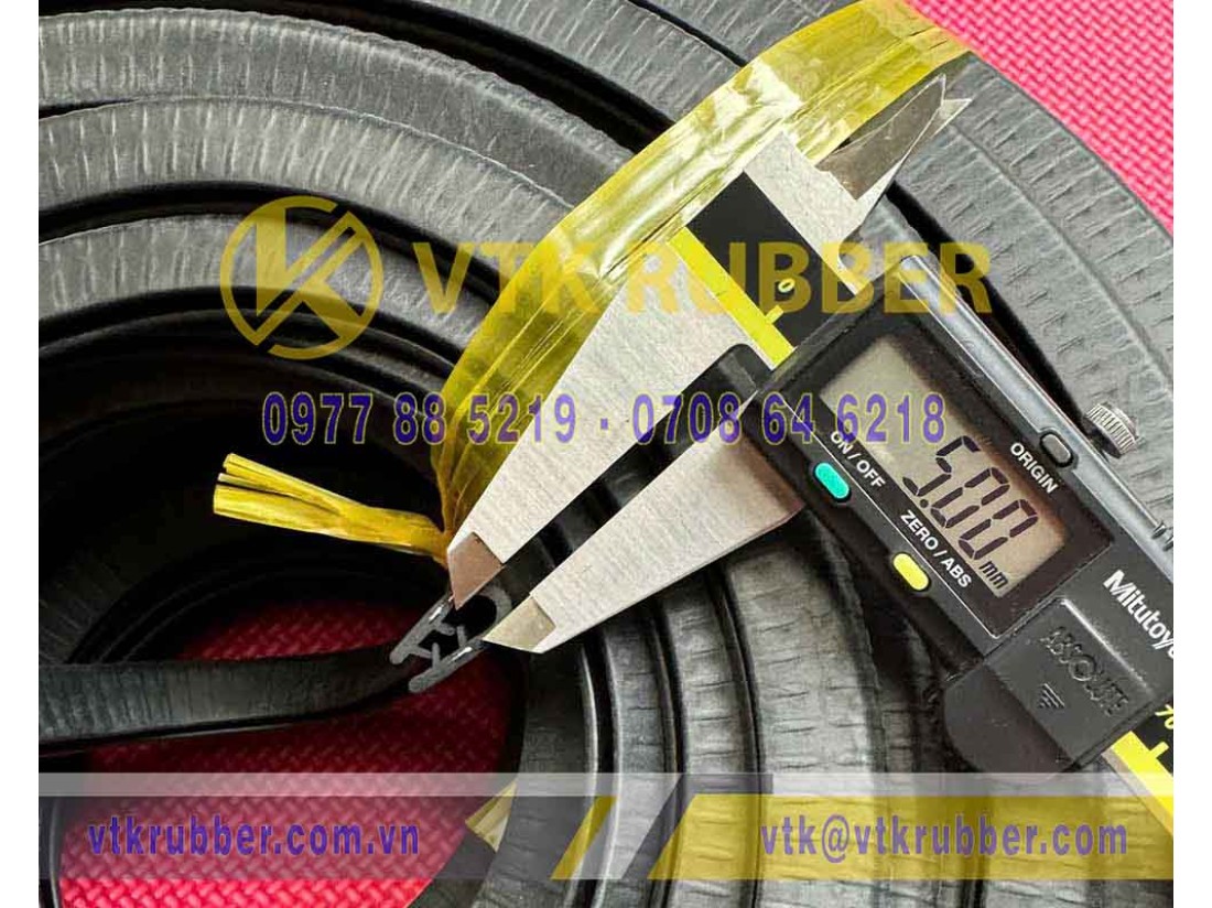 Ron cao su chữ U da rắn XK 06 | VTK Rubber