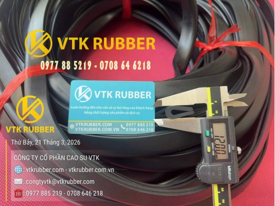 Ron cao su EPDM chữ U cao 25 x rộng 12, khe 6mm