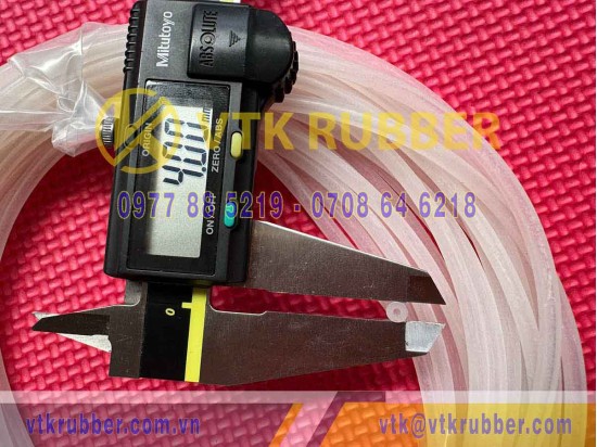 Ống silicon trắng trong 1.5x4