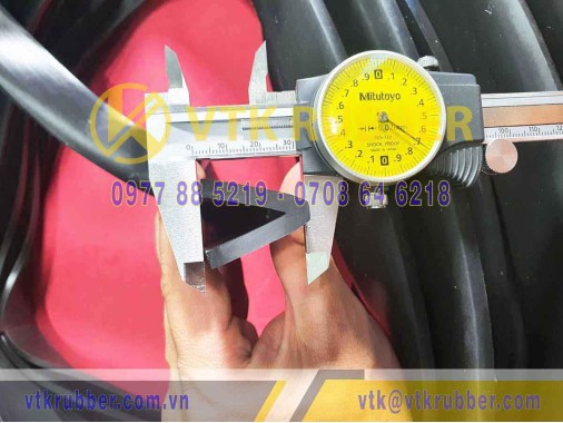 ron cao su chu u 42 min