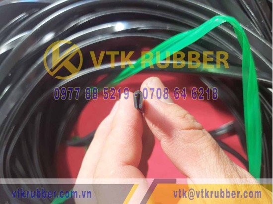 Ron cao su thường chữ U 4x7x1.5 Ron cao su thường chữ U 4x7x1.5