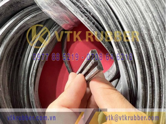 Ron silicon đen 17x5x3 Ron silicon đen 17x5x3