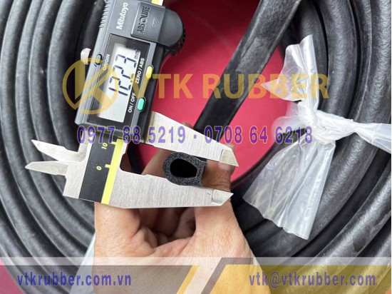 Ron xốp EPDM chữ D 12x16x3 Ron xốp EPDM chữ D 12x16x3
