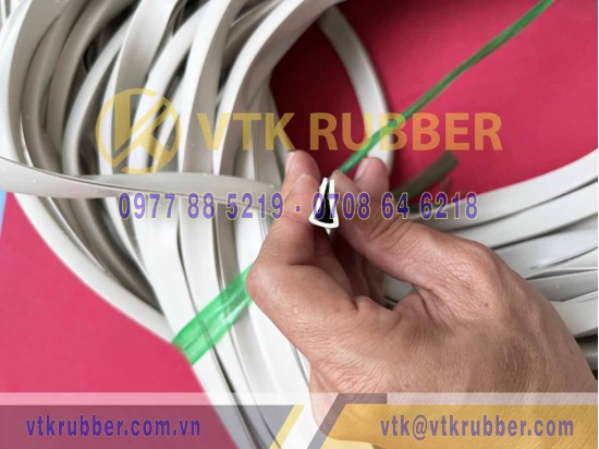 Ron cao su thường trắng chữ U 8x12x6 Ron cao su thường trắng chữ U 8x12x6