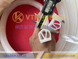 Ron silicon chữ E 24.4x27.8x2.3