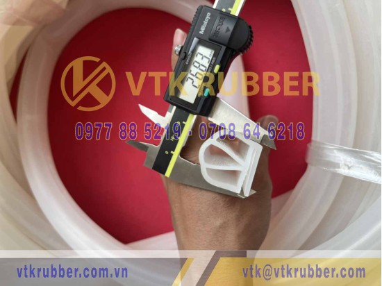 Ron silicon chữ E 24.4x27.8x2.3 Ron silicon chữ E 24.4x27.8x2.3