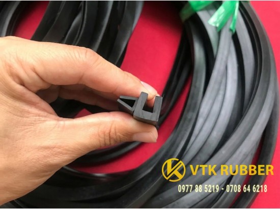 Gioăng chữ U cho cửa kho lạnh kín khít