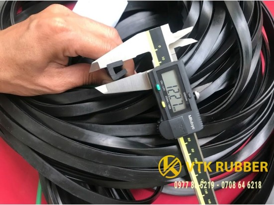 Gioăng chữ U khe 5mm cho cửa kim loại