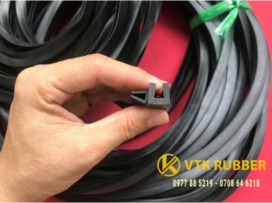 Gioăng chữ U khe 5mm cho cửa kim loại