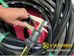 Gioăng chữ U bọc cạnh sắt chống trầy xước