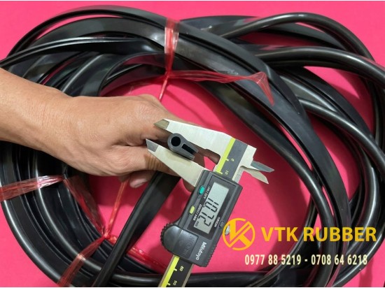 Gioăng chữ U khe 3mm bán chạy hiện nay
