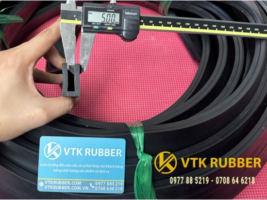 Gioăng chữ U giảm tiếng ồn máy móc