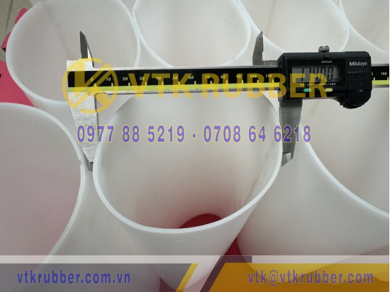 Ống silicon nối nhiệt 110x114x330 Ống silicon nối nhiệt 110x114x330
