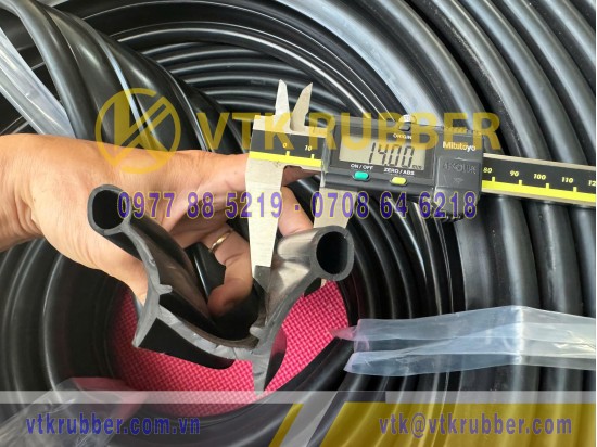 Ron cao su EPDM kho lạnh chữ U 35x49x5 Ron cao su EPDM kho lạnh chữ U 35x49x5