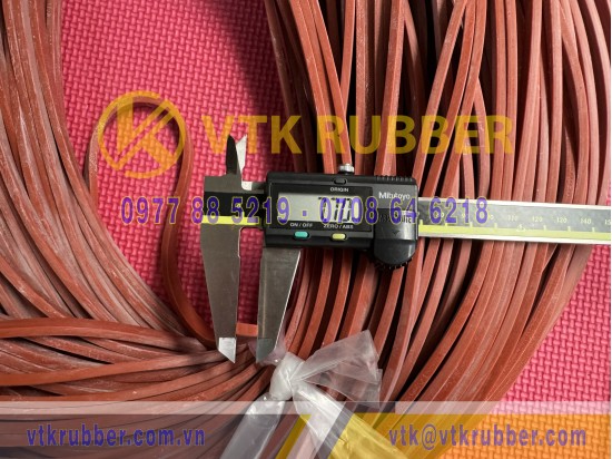 Ron silicon đỏ chữ nhật 7.7x3.9 Ron silicon đỏ chữ nhật 7.7x3.9