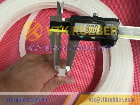 Ron silicon trắng chữ T 12x9x8 Ron silicon trắng chữ T 12x9x8